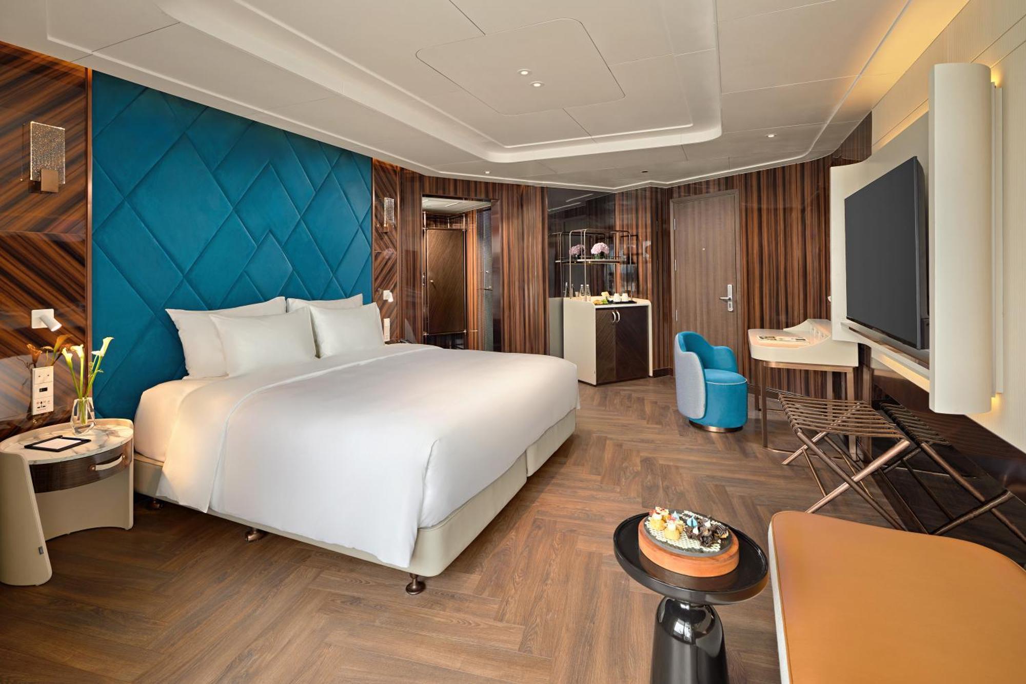 Grand Pioneers Halong Bay Cruise 2 호텔 하롱 외부 사진
