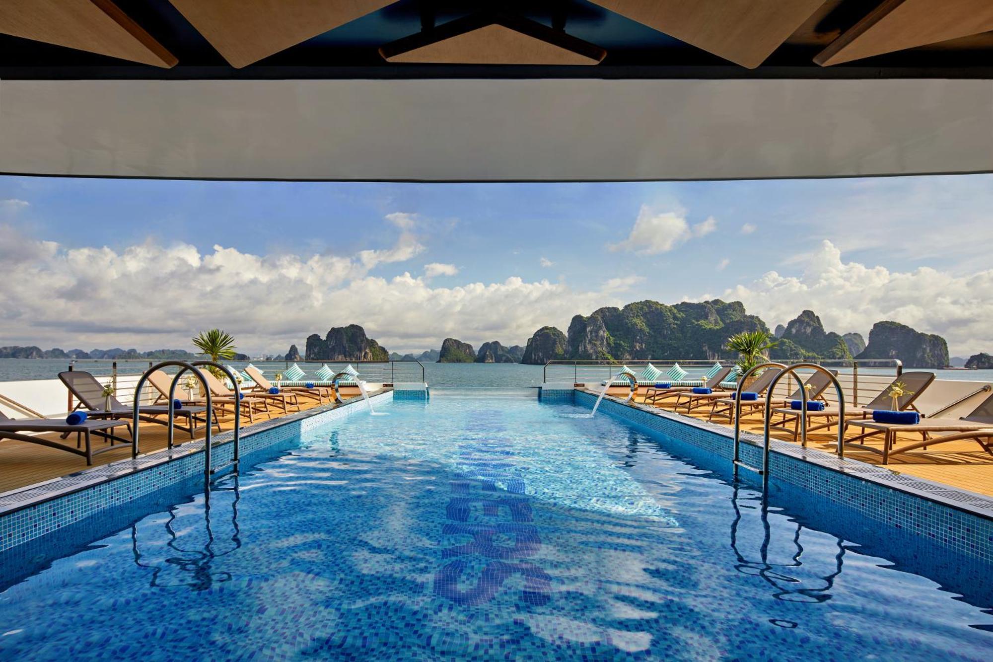 Grand Pioneers Halong Bay Cruise 2 호텔 하롱 외부 사진